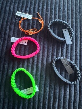 ⚡️ FLASH SALE ⚡️ Marc by Marc Jacobs Bracelet Bundle (5)